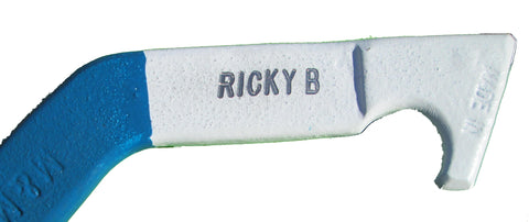 Personalize your horseshoes with engraving